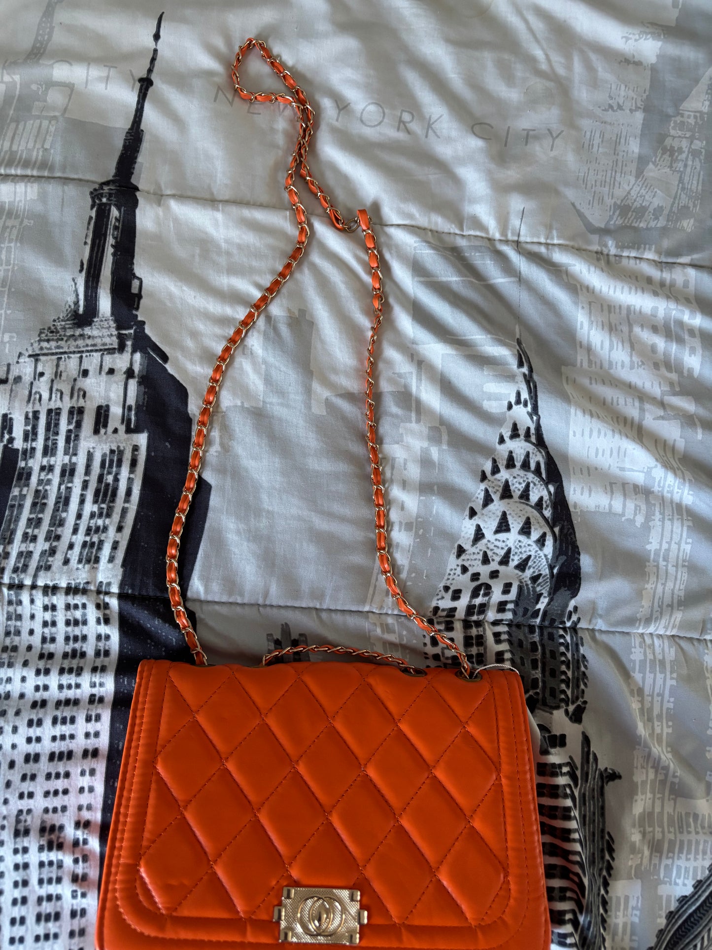 Quilted Chain Shoulder Bag – Burnt Orange